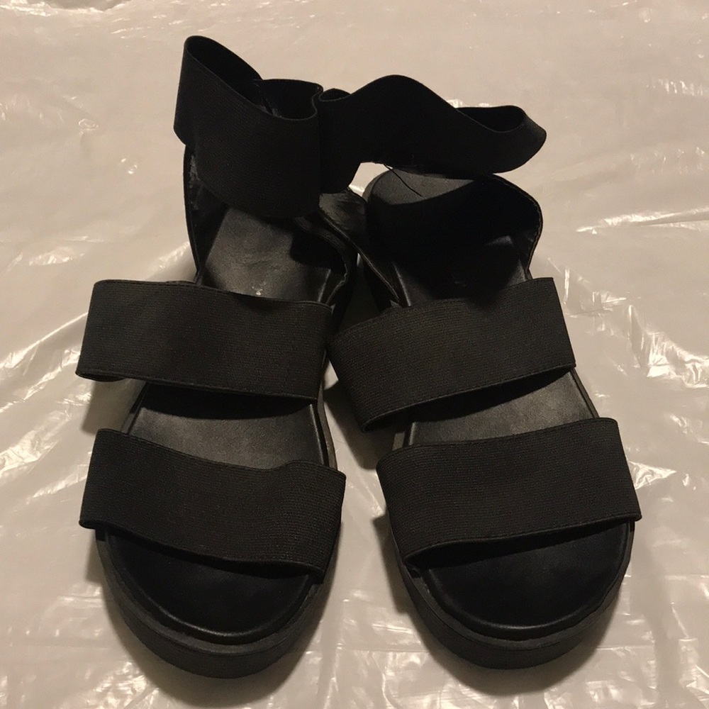 Women’s Sandals